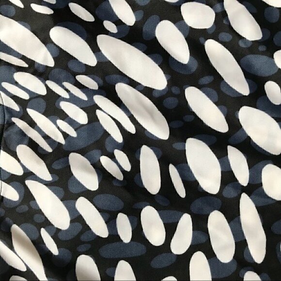 VS Swim: Abstract Design Halter Underwire Tankini - Picture 3 of 5